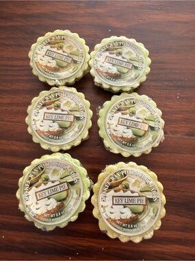 6-Yankee Candle Key Lime Pie Wax Potpourri Tarts - Light Green